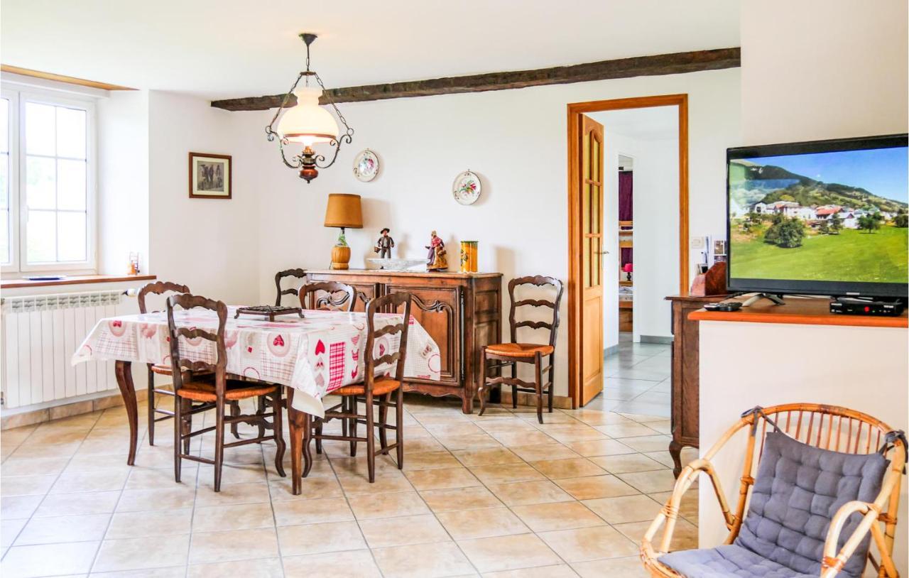 Gorgeous Apartment In Ponts With Wifi Buitenkant foto